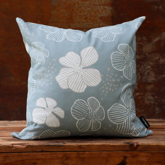 HJORTRONBLOM kuddfodral | ljusblå